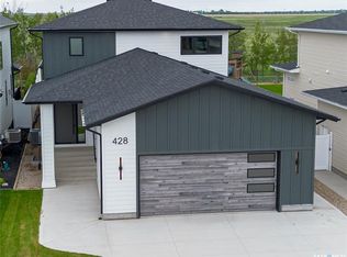 428 Woolf Bnd, Saskatoon, SK S7W1E5