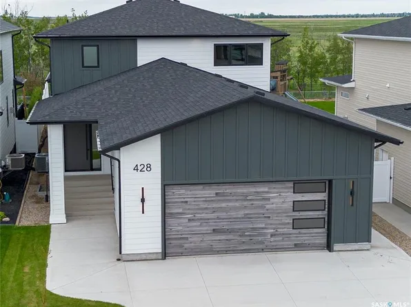 428 Woolf BEND, Saskatoon, SK S7W 1E5