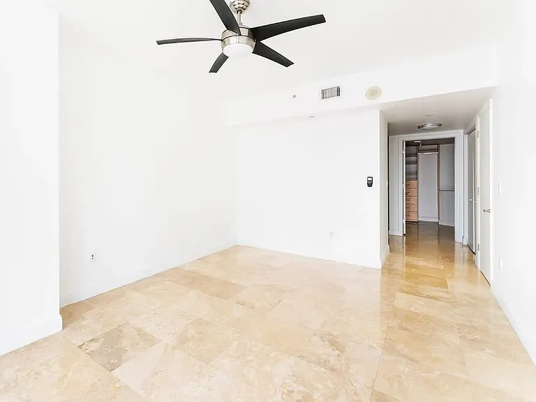 350 S Miami Ave #1802 — Photo 9