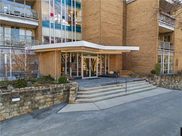 5100 5th Ave APT 506, Pittsburgh, PA 15232