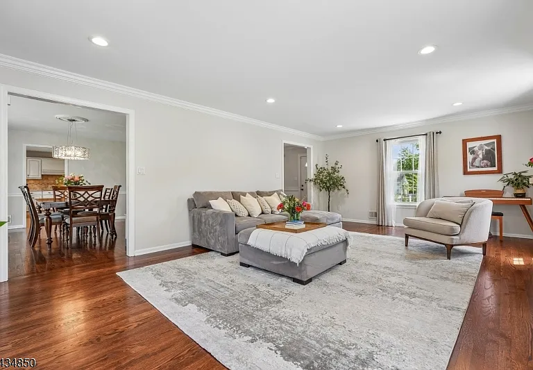 4 Copperfield Way — Photo 7