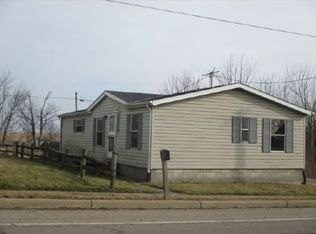 8064 East St, Adamsville, OH 43802