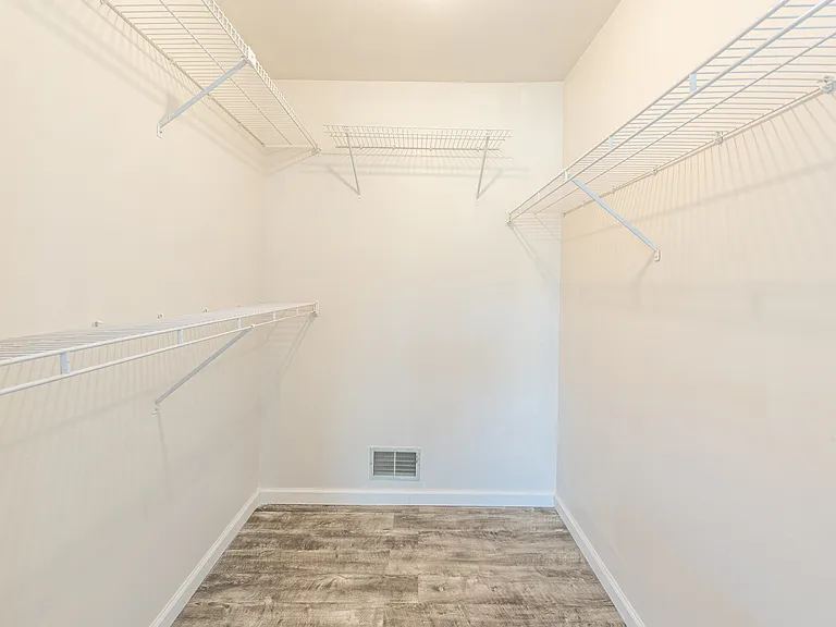 132 Robertson Way — Photo 13
