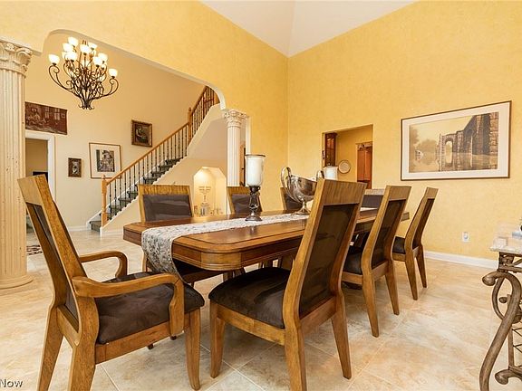 5th image of 24400 Union Cir
