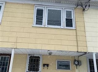 137 W Ridge St, Nesquehoning, PA 18240