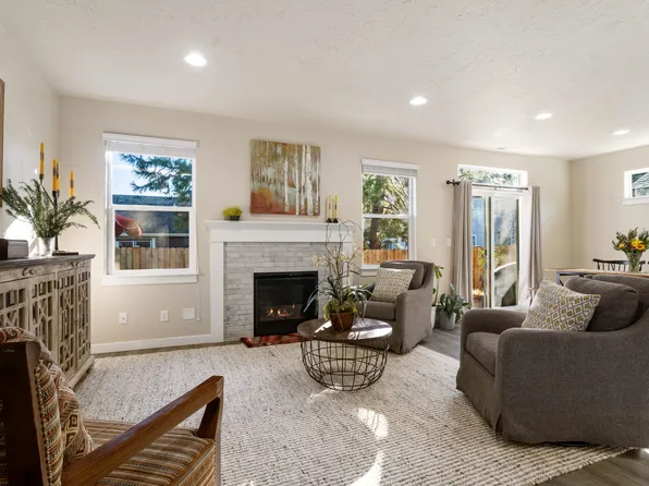 700 N McKinney Ranch Rd, Sisters, OR 97759