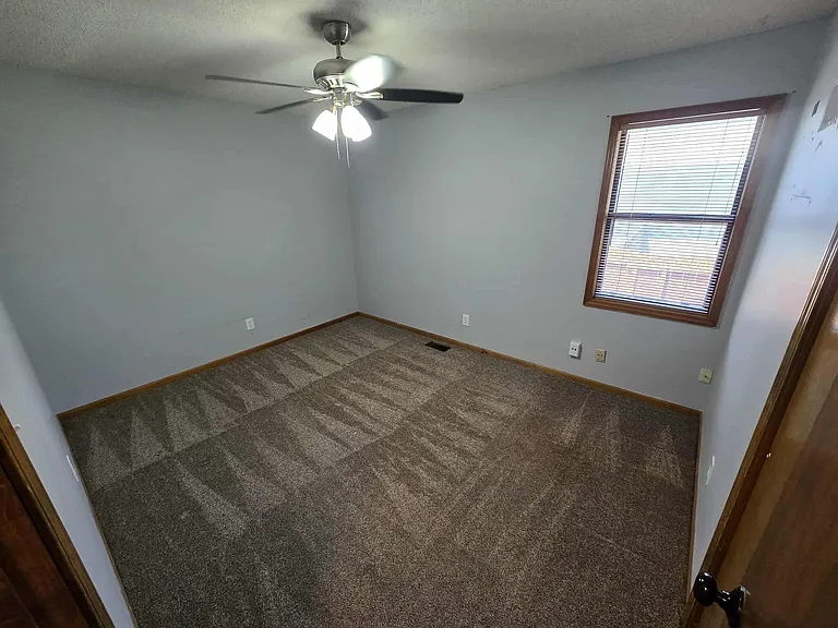 7305 SW Bingham Rd — Photo 7