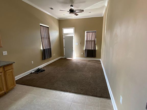 3rd image of 733 N Salcedo St