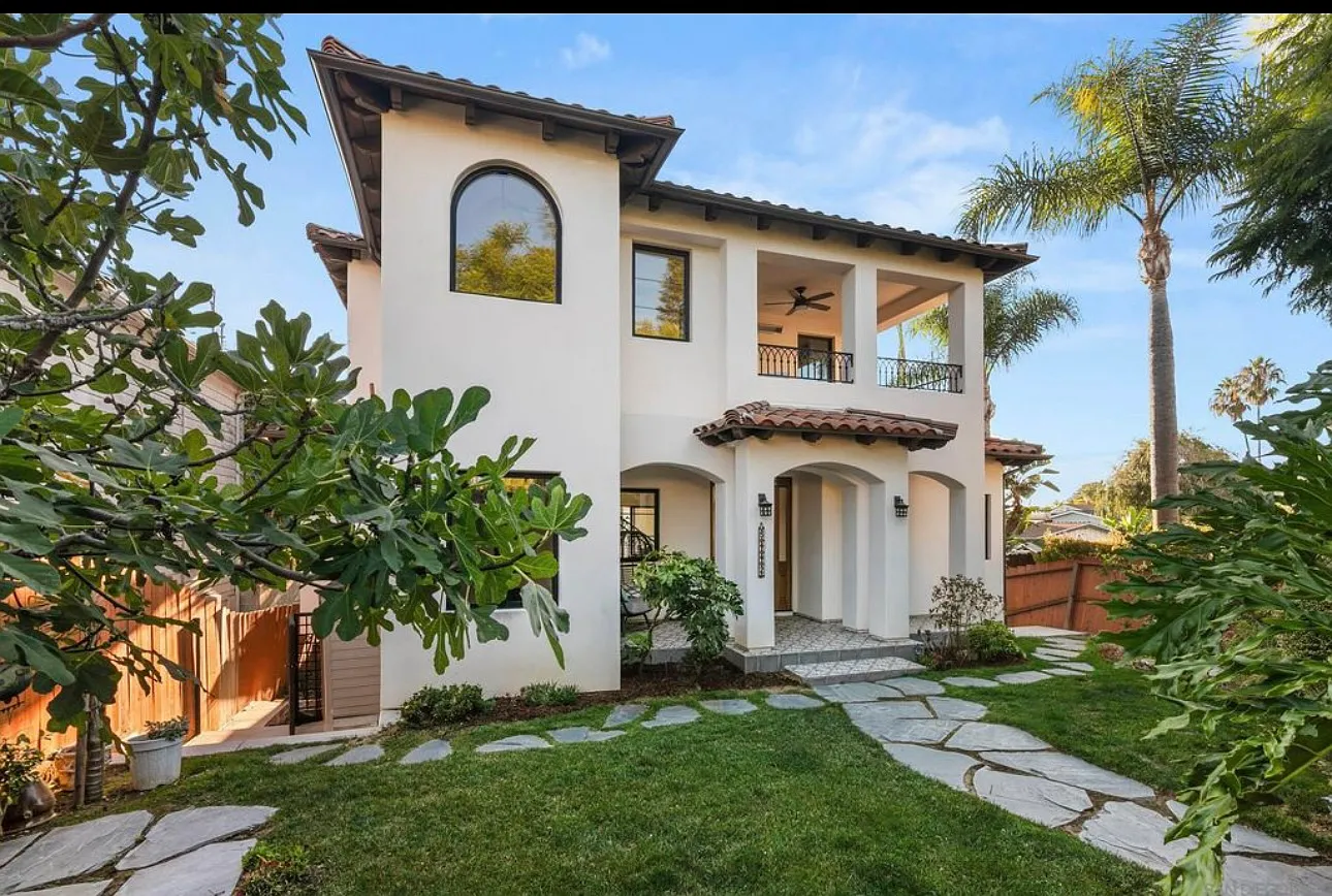 Linda Rosa Ave, La Jolla — Photo 1