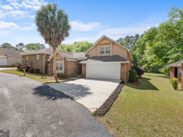 1667 Pondside Dr, Statesboro, GA 30458