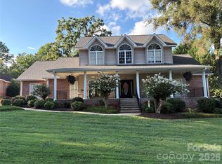684 Millswood Dr, Mooresville, NC 28115