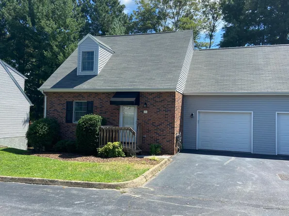 2700 Indian Ridge Rd #24, Johnson City, TN 37601