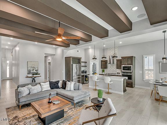3rd image of 2213 Tierra Zaria Pl