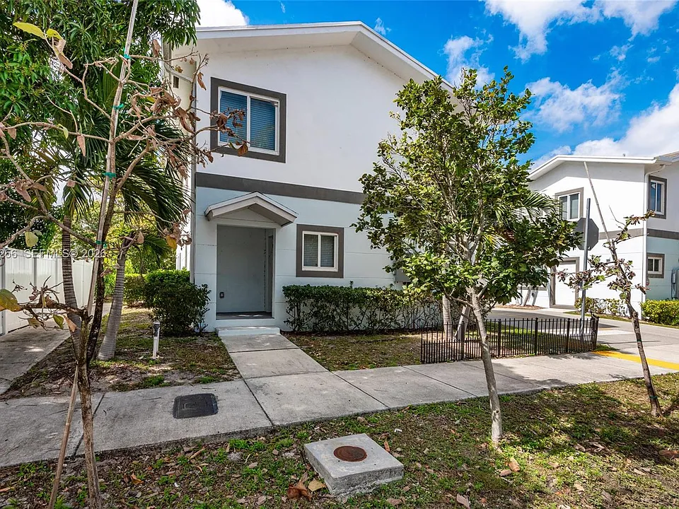 507 NW 8th Ave
