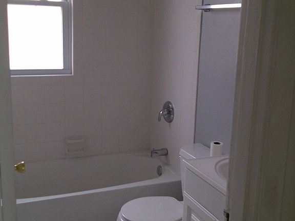 1st floor Bathroom