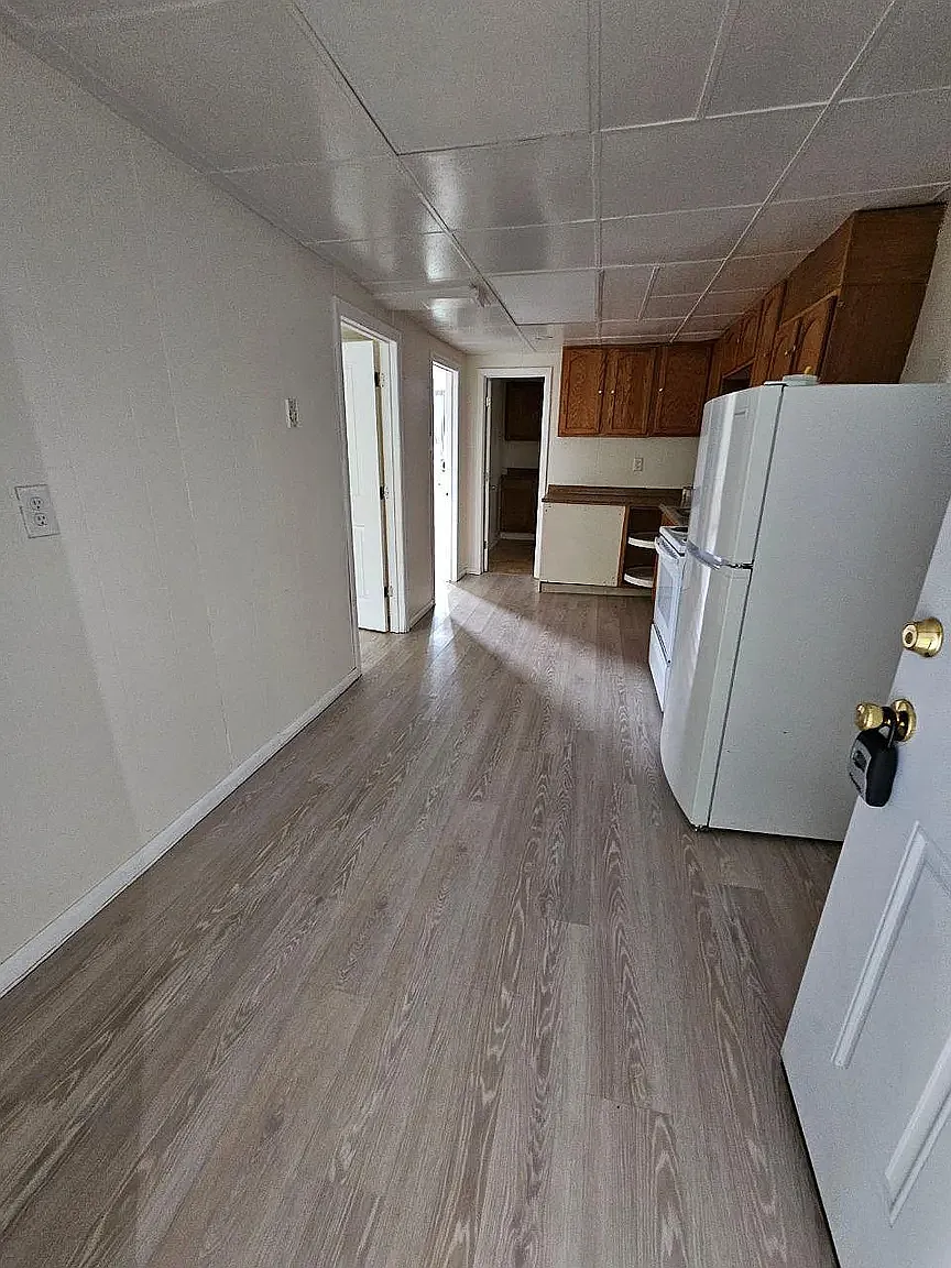 2 bed, $1,800 — Photo 3