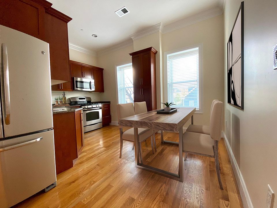 Virtually staged kitchen
