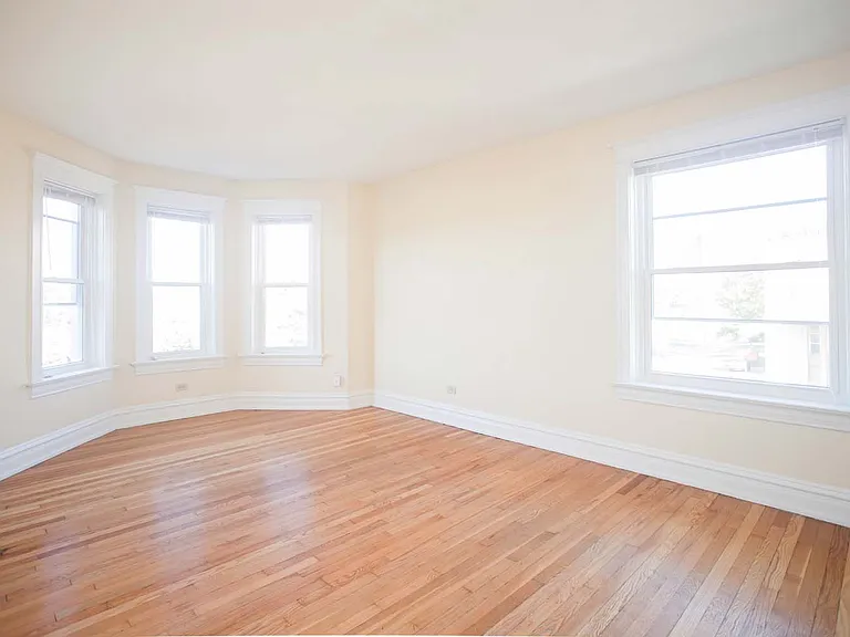 Dining/Living room