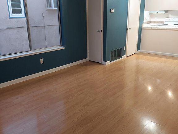 5th image of 2415 P St #4
