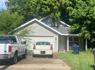 1204 S 3rd St #A, Rogers, AR 72756