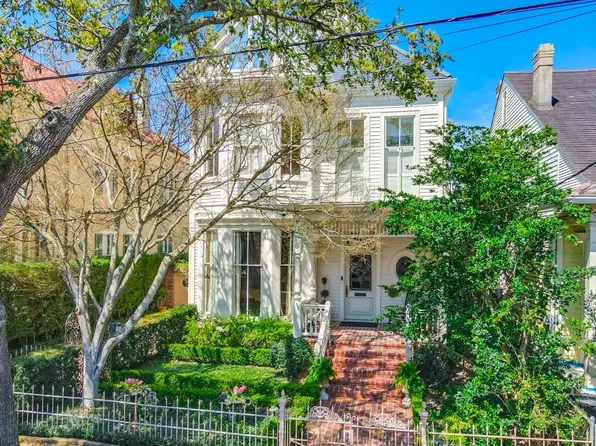 2833 Chestnut St, New Orleans, LA 70115