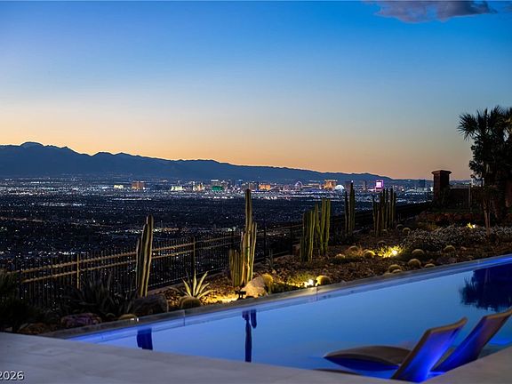 3rd image of 531 Cityview Ridge Dr