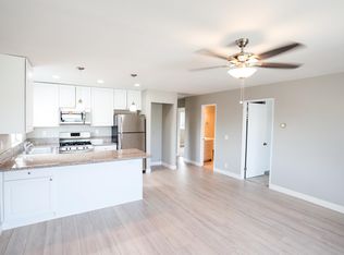 1522 Hornblend St APT 3, San Diego, CA 92109