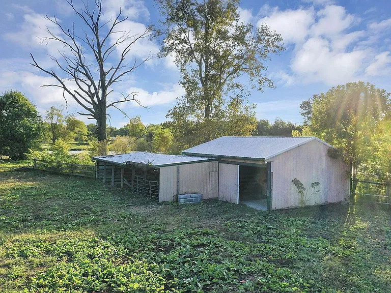 2453 Ryan Rd SE — Photo 58