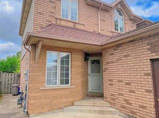 1010 Silverdale Dr, Windsor, ON N9G 2R8