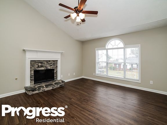 4th image of 5130 Towne Park Dr
