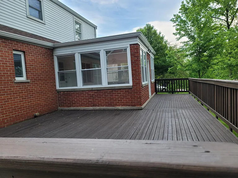 517 Greenlawn Dr — Photo 19