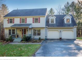 15 Creekside Ln, Bath, ME 04530