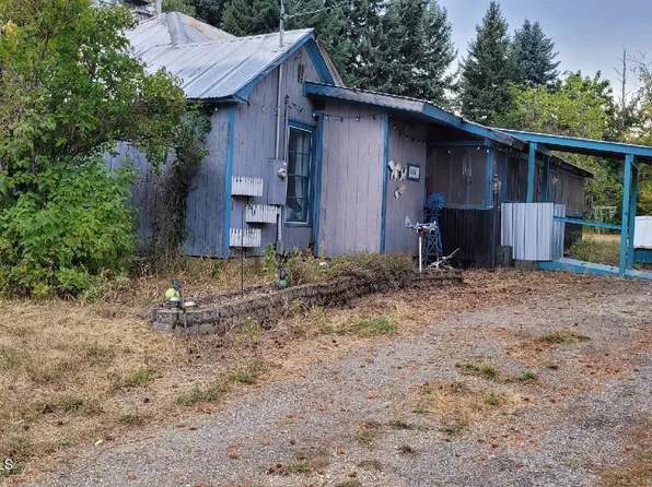 14981 Highway 2, Laclede, ID 83841