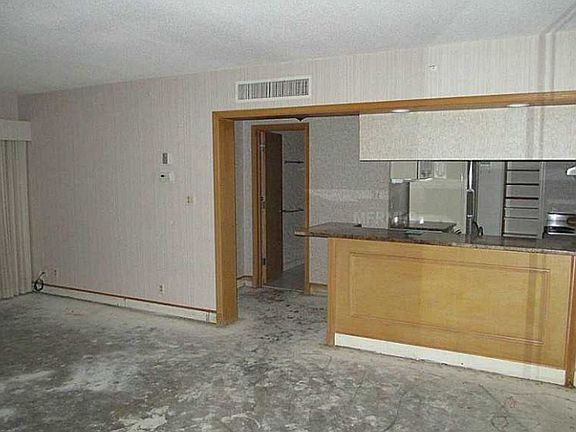 2nd image of 36750 Us Highway 19 Unit 22-110