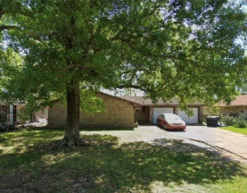 2nd image of 9334 Richland Dr