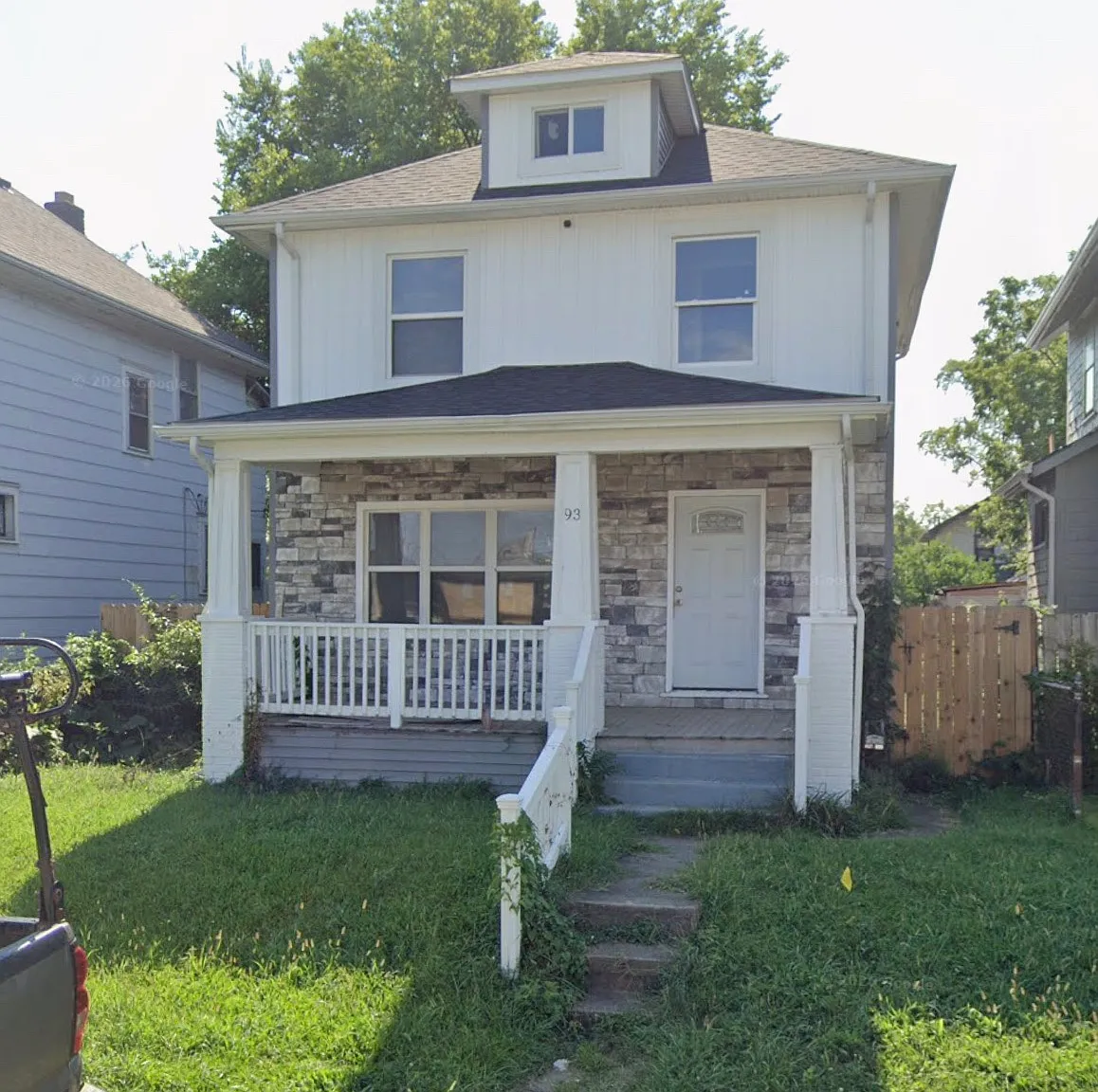 3 bed, 1468 sqft, $2,300 — Photo 1