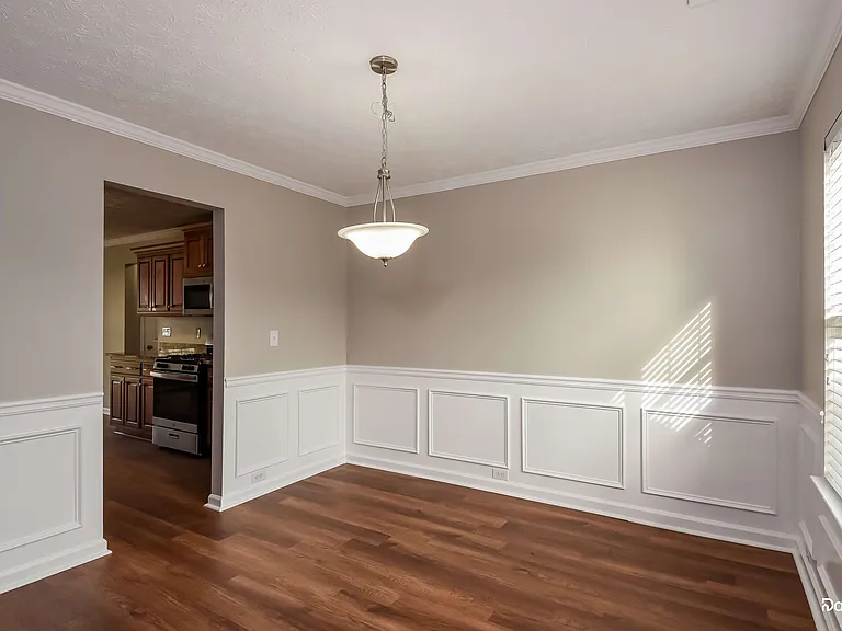 12 Hitchcock Sta — Photo 8