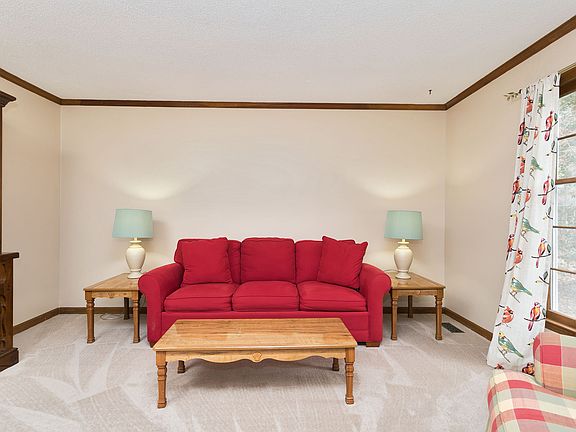 3rd image of 8317 Dunwood Ct