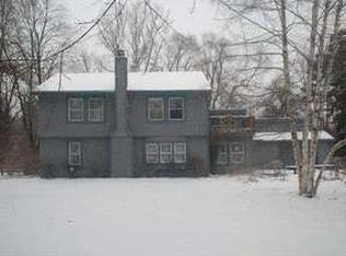 3211 E Joy Rd, Ann Arbor, MI 48105