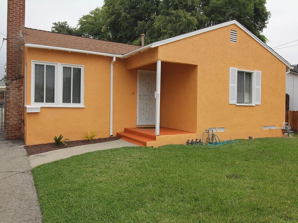 1st image of 729 Ventura St