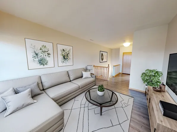 2826 Heathrow Drive, 2826 Heathrow Dr Unit 64, Ames, IA 50014