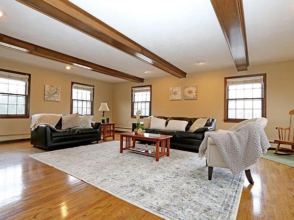 3rd image of 102 Downey St