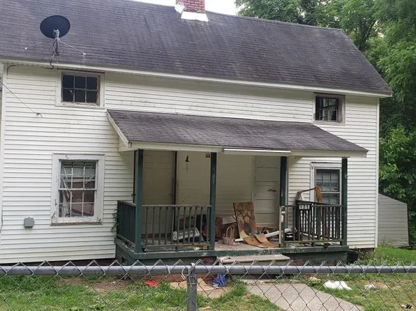 131 Furman St, Enoree, SC 29335