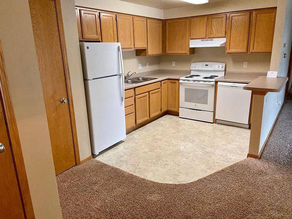 1st image of 2881 Saint Anthony Dr APT 14