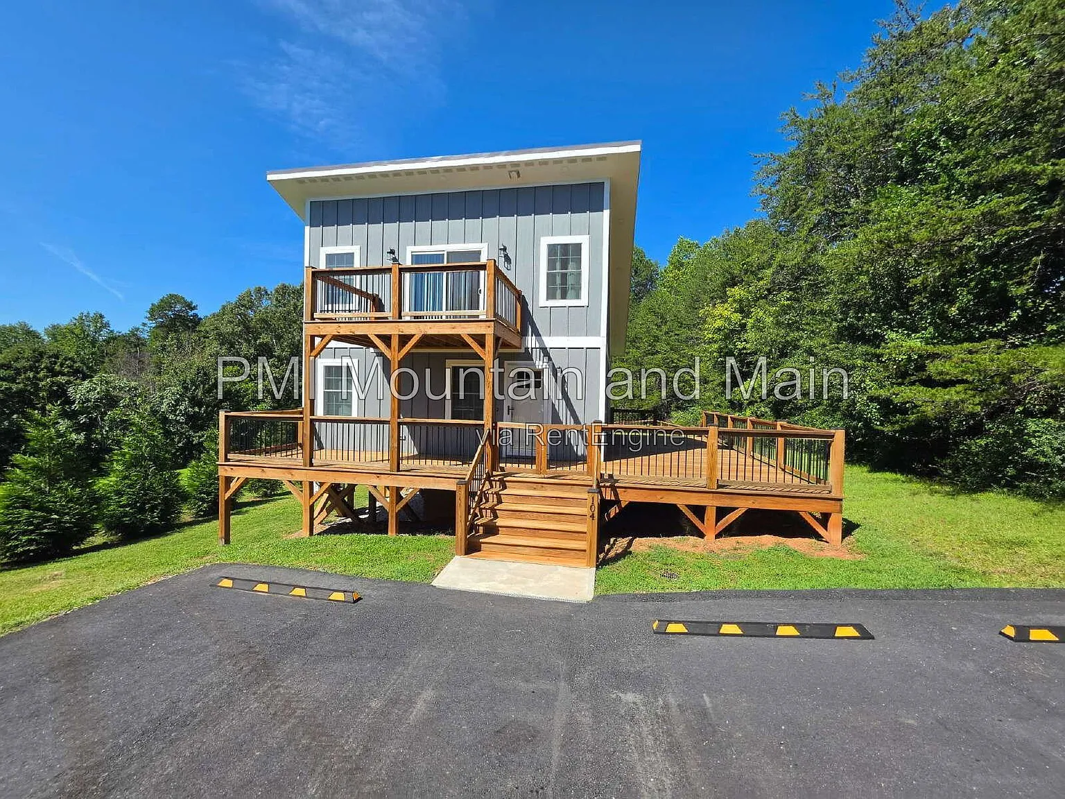 2 bed, 2.0 bath, $1,795 — Photo 1