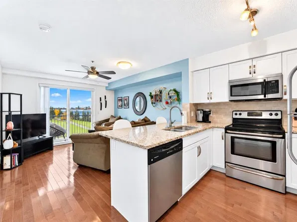 115 Prestwick Vlg SE #3312, Calgary, AB T2Z 0M9