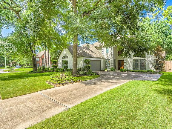 5th image of 9130 Woodwind Lakes Dr