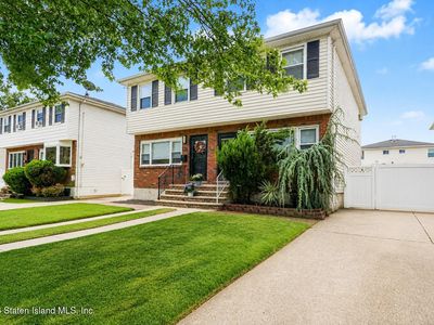 158 Brookfield Ave, Staten Island, NY, 10308