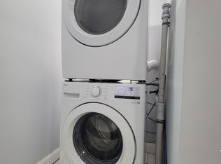 23 Hillside St #23, Pittsfield, MA 01201