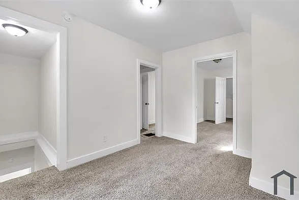 3160 Graceland Ave — Photo 14